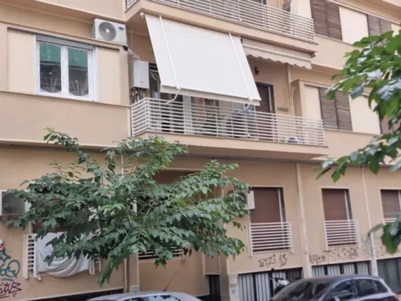 2-bedroom Flat In Kipseli, Greece (78 M²)