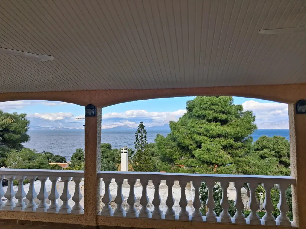 Detached House Of 160 M² In Peloponnese