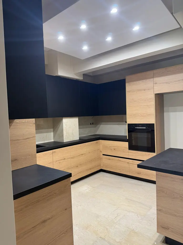 Flat Of 82 M² In Athens