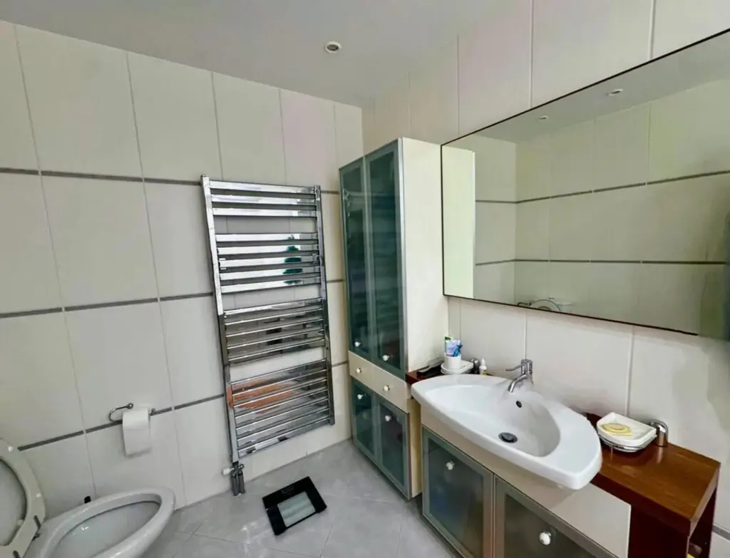 Maisonette Of 380 M² In Athens