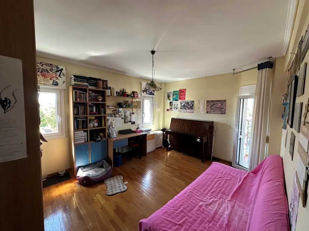 Flat Of 200 M² In The Suburbs Of Thessaloniki