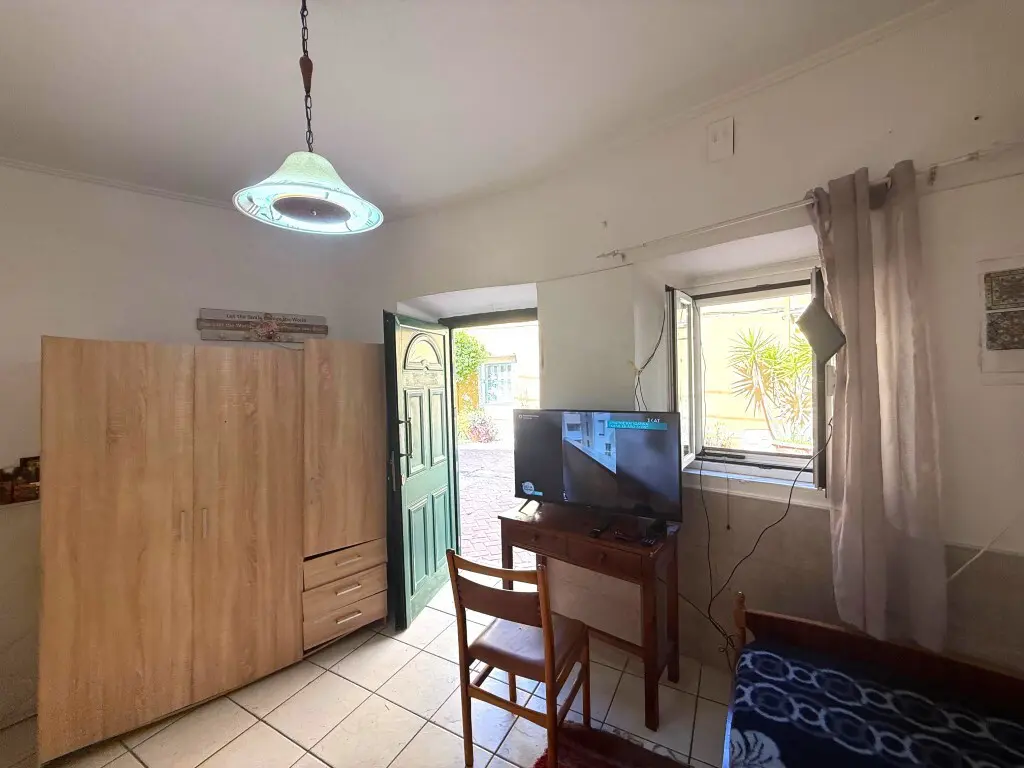 Flat Of 25 M² With Garden In Corfu