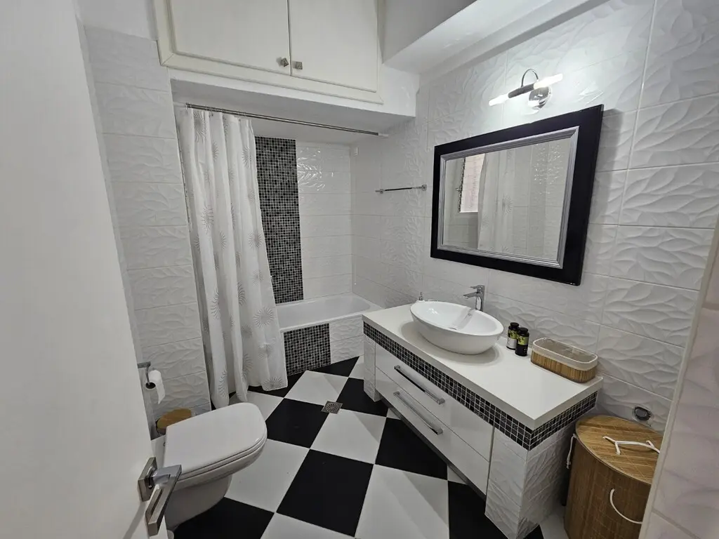 Flat Of 129 M² In Crete