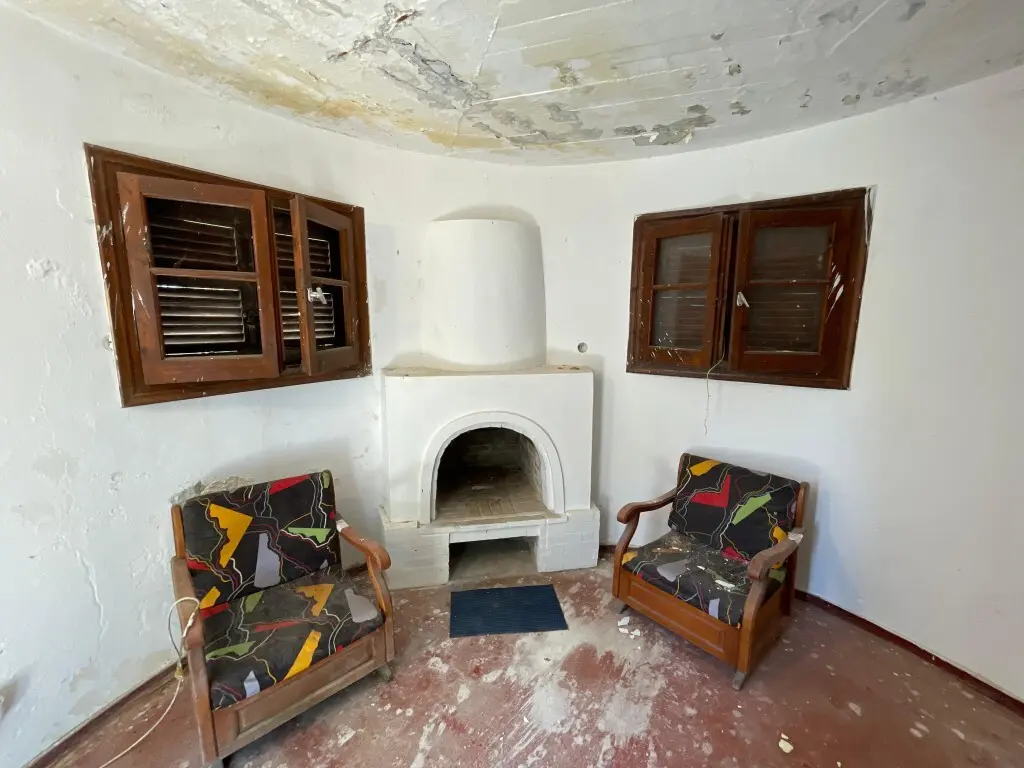 Land Of 2130 M² In Corfu