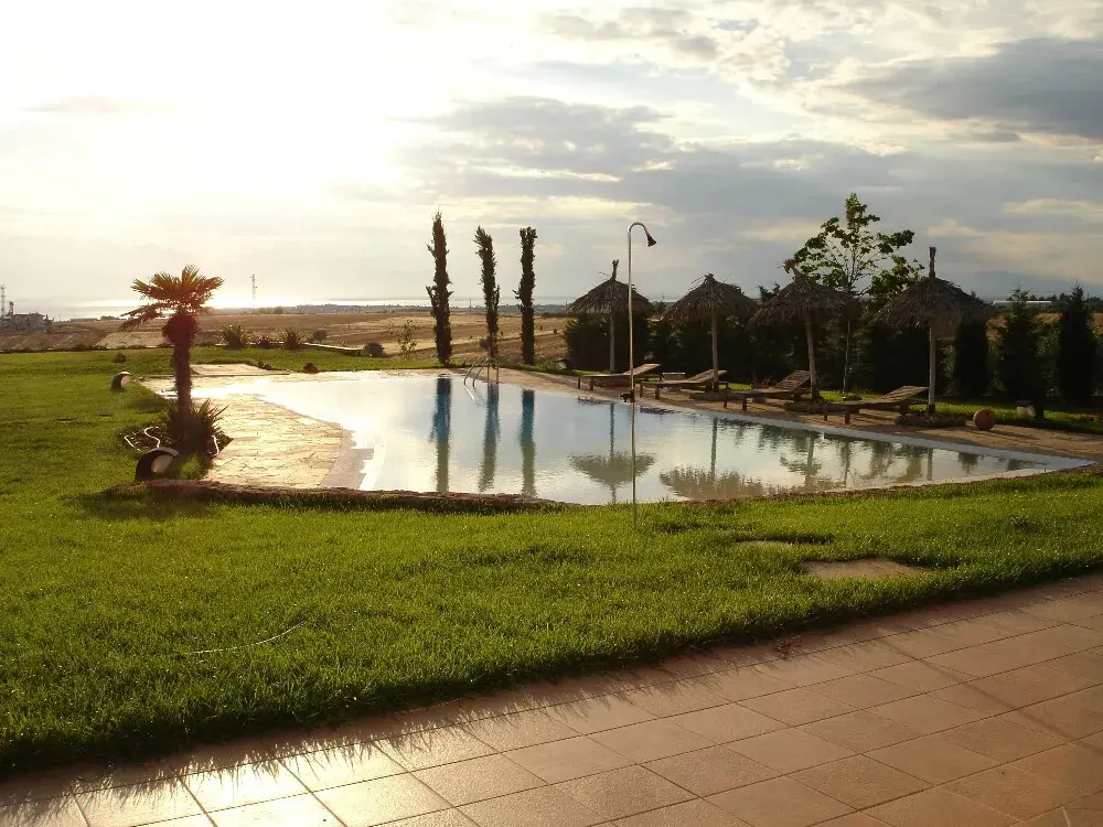 Villa Of 365 M² In The Suburbs Of Thessaloniki
