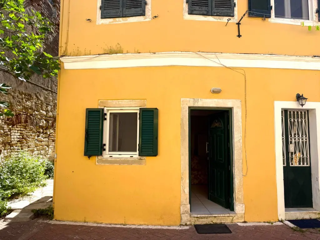 Flat Of 25 M² With Garden In Corfu