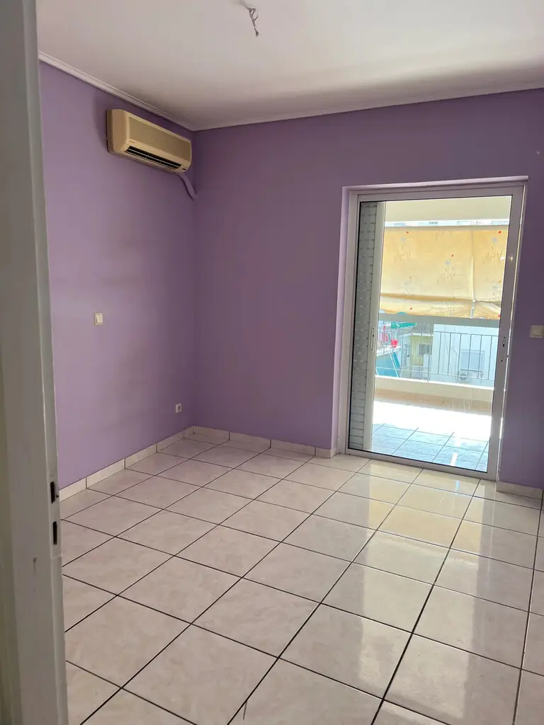 Flat Of 89 M² In Athens