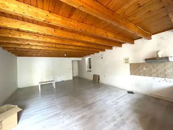 Flat Of 104 M² In Corfu
