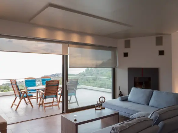 9-bedroom Detached House In Loutraki-perachora, Greece (500 M²)