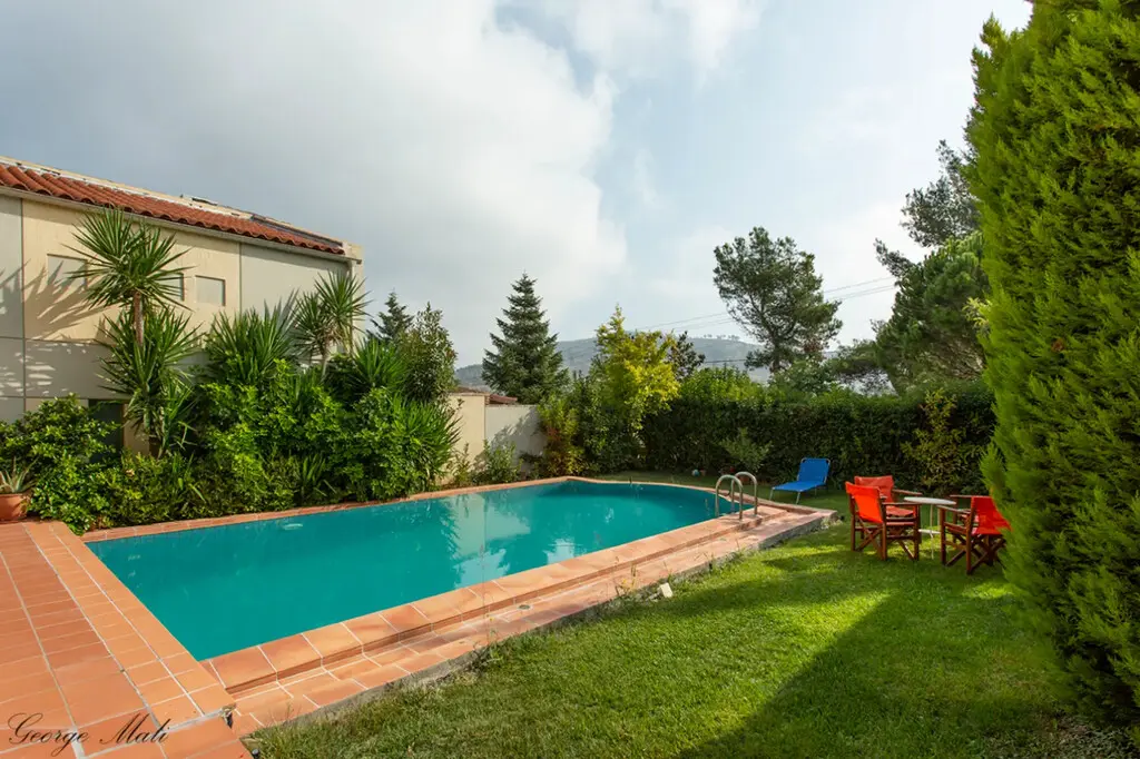 Maisonette Of 250 M² In Attica