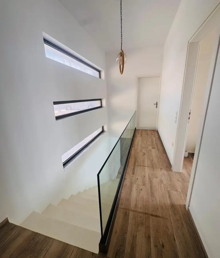 3-bedroom Detached House In Anavissos, Greece (150 M²)
