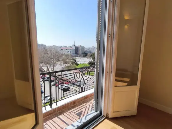 Flat Of 78 M² In Thessaloniki