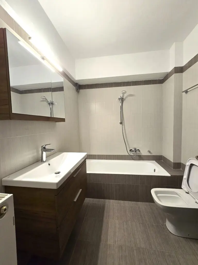 Flat Of 79 M² In Athens