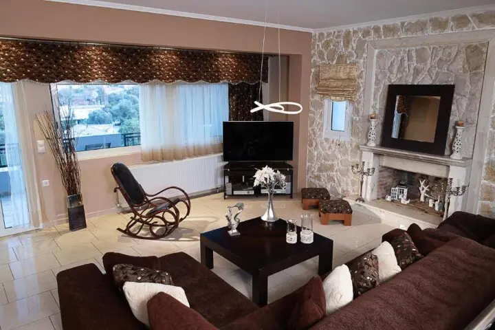 Villa Of 386 M² In Crete