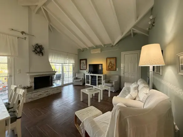Maisonette Of 145 M² In Euboea Island