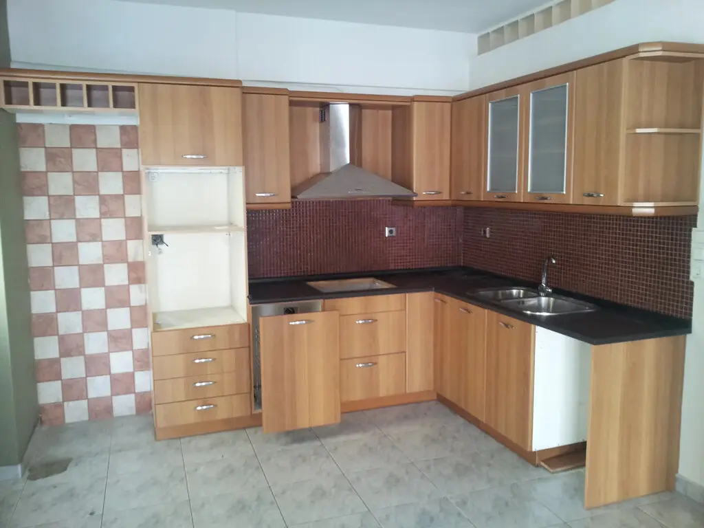 Maisonette Of 100 M² In Athens