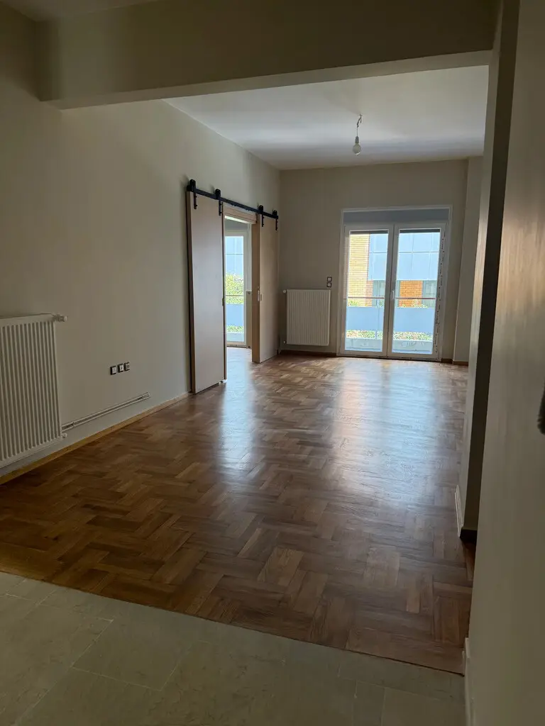 Flat Of 82 M² In Athens