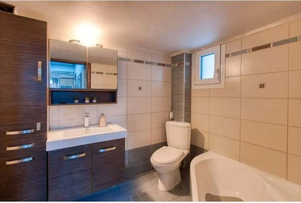Flat Of 72 M² In Thessaloniki