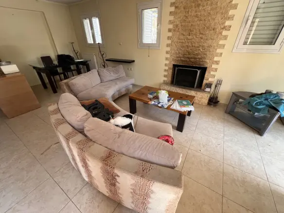 Maisonette Of 162 M² In Athens