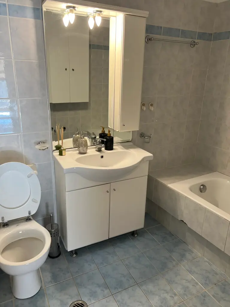 Flat Of 89 M² In Athens