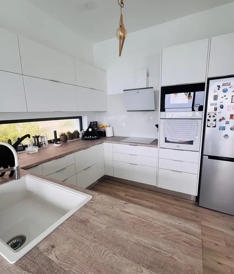 3-bedroom Detached House In Anavissos, Greece (150 M²)