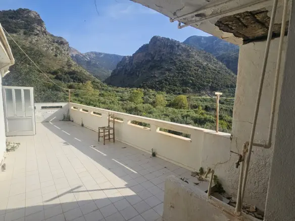 Maisonette Of 194 M² In Crete