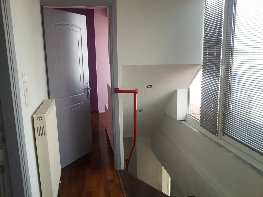 Maisonette Of 100 M² In Athens