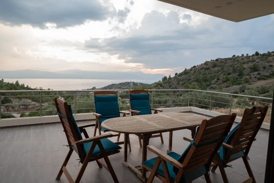 Detached House Of 500 M² In Peloponnese