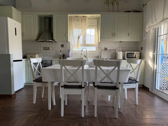 2-bedroom Maisonette In Amarinthos, Greece (145 M²)