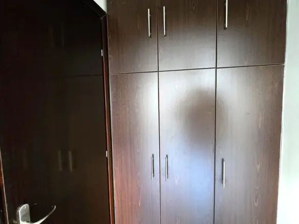 2-bedroom Flat In Perama, Greece (79 M²)