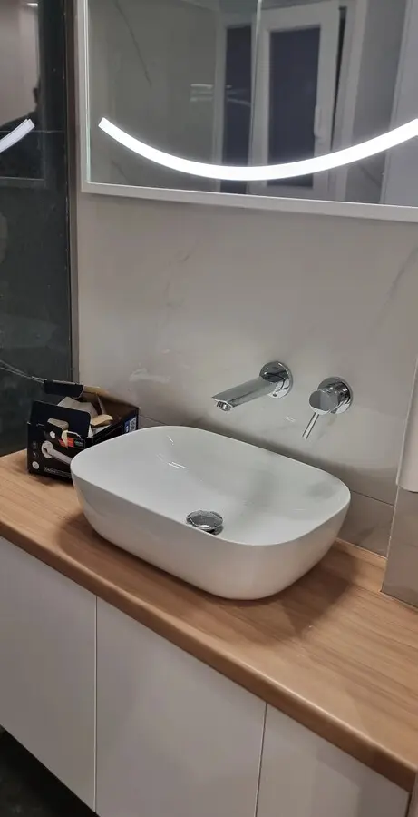 2-bedroom Flat In Kipseli, Greece (78 M²)