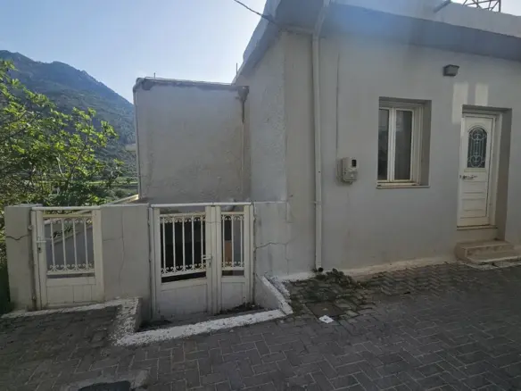 5-bedroom Maisonette In Chersonisos, Greece (194 M²)