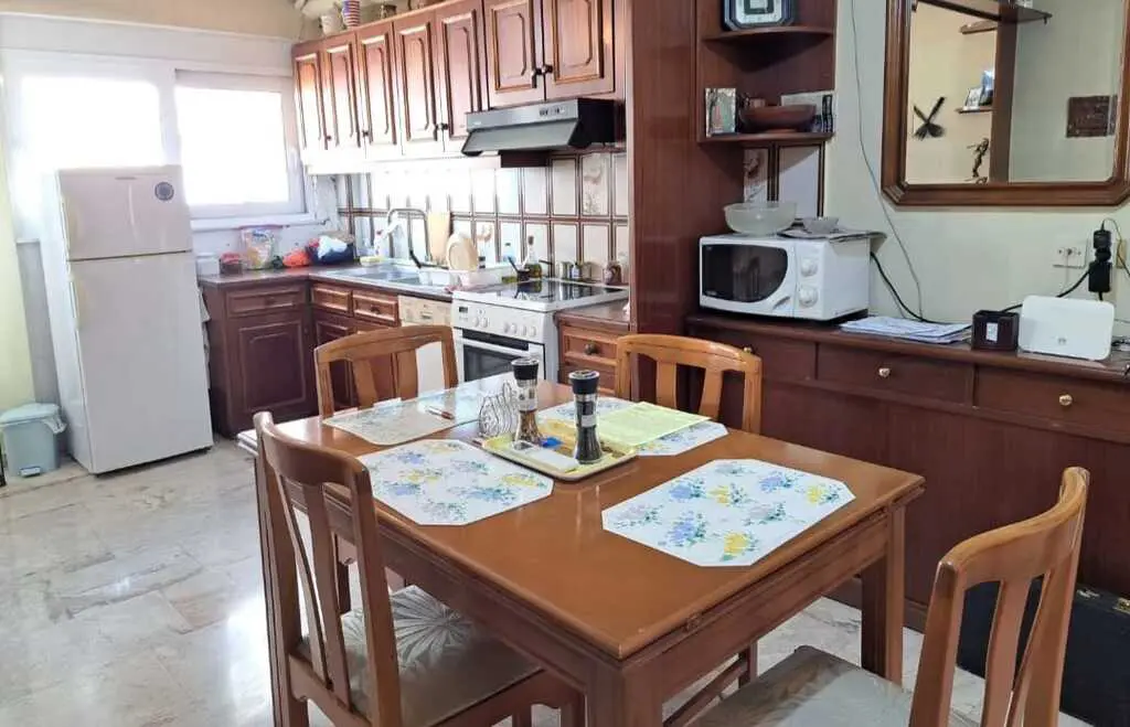 Flat Of 124 M² In Athens