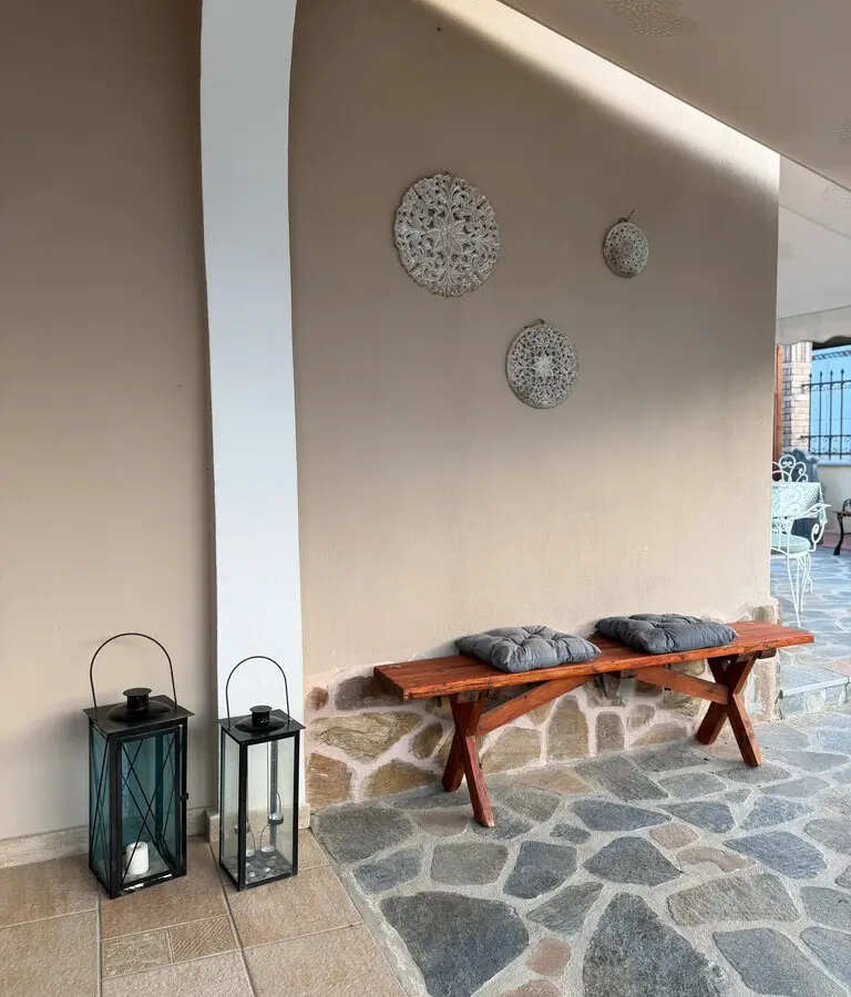 2-bedroom Maisonette In Amarinthos, Greece (145 M²)