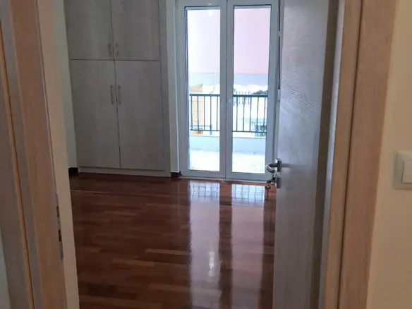 1-bedroom Flat In Pagkrati, Greece (52 M²)