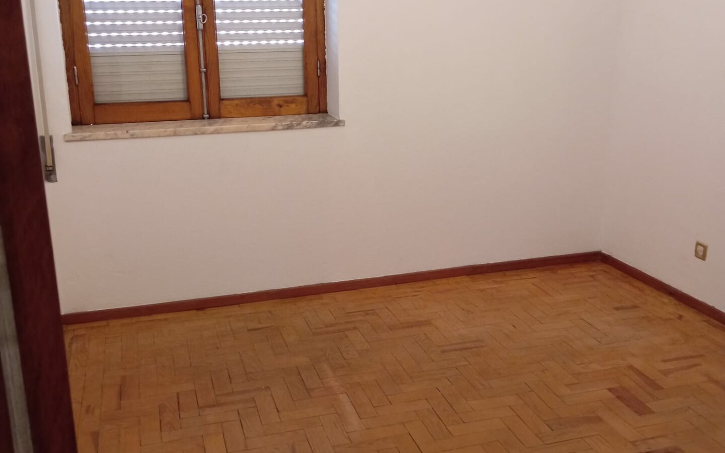 Independent House Of 100 M² With Walled Land And Ample Outdoor Space In Penela – Coimbra