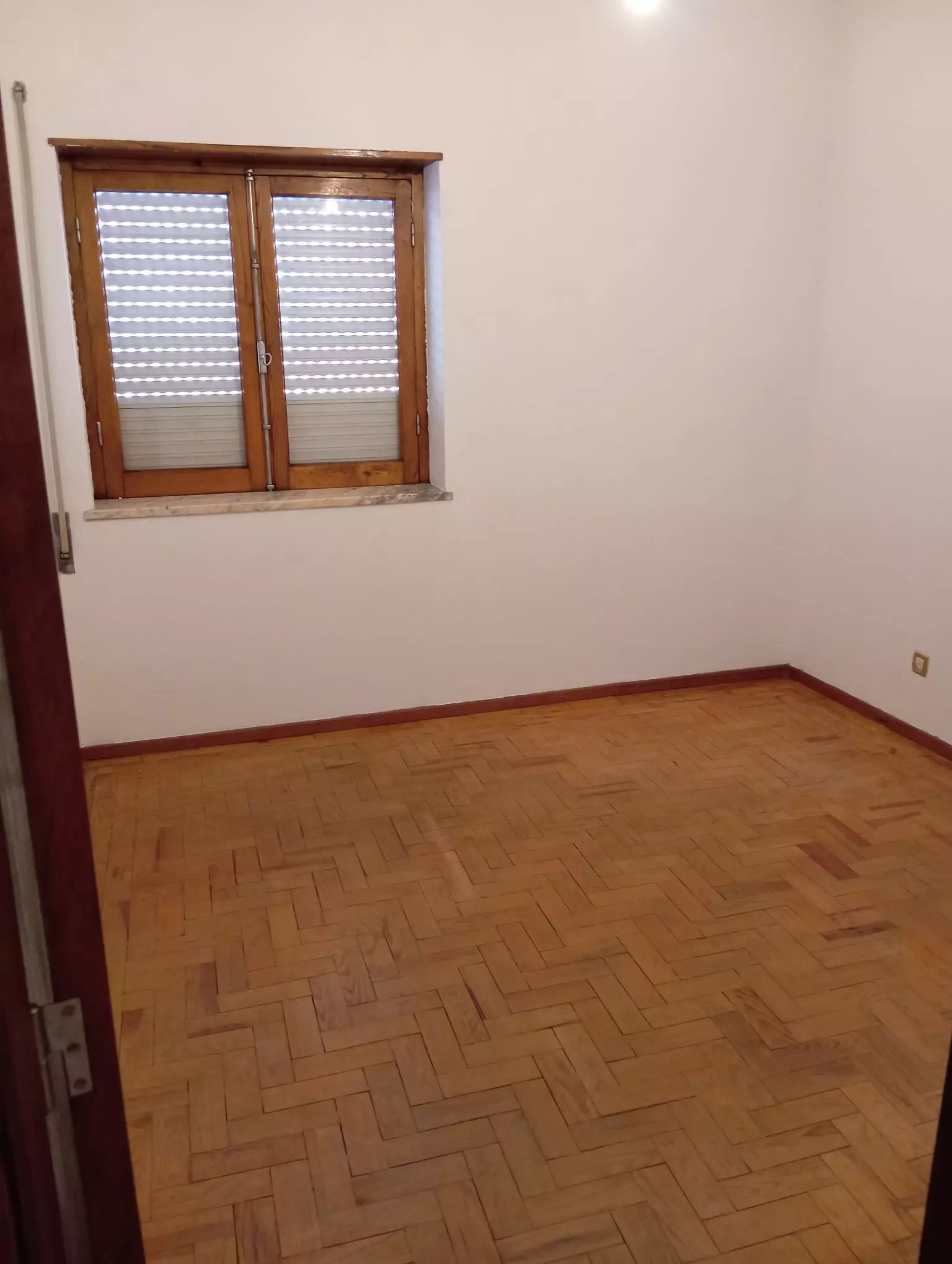 Independent House Of 100 M² With Walled Land And Ample Outdoor Space In Penela – Coimbra
