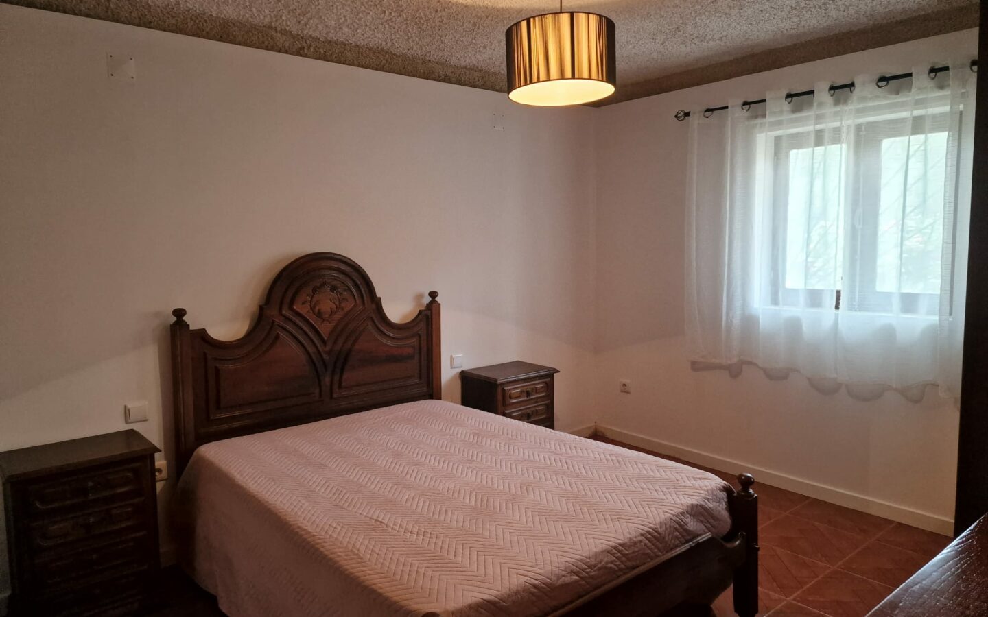 Independent House Of 100 M² With Walled Land And Ample Outdoor Space In Penela – Coimbra