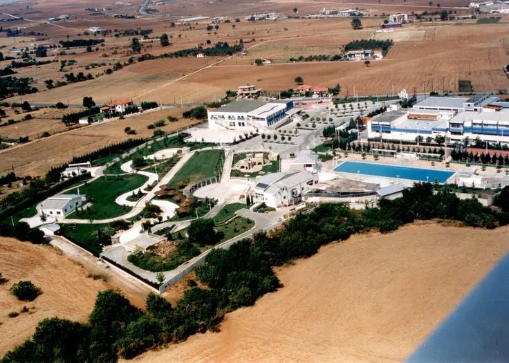 Commercial Property Of 4530 M² In Thessaloniki Suburbs