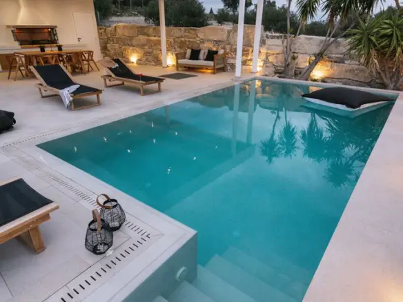 160 M² Villa With Private Pool In Crete