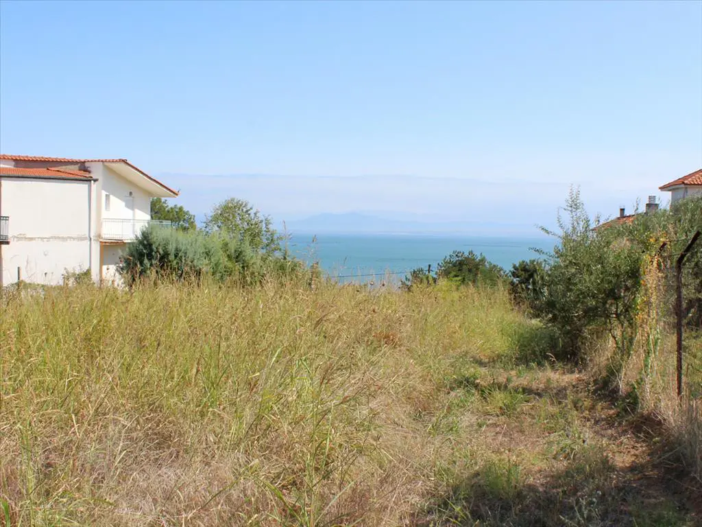 Land Of 4000 M² In The Olympic Coast
