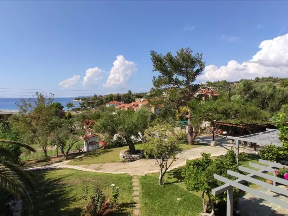 2-bedroom Detached House In Sithonia, Greece (130 M²)
