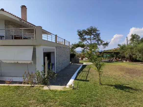 2-bedroom Detached House In Sithonia, Greece (130 M²)