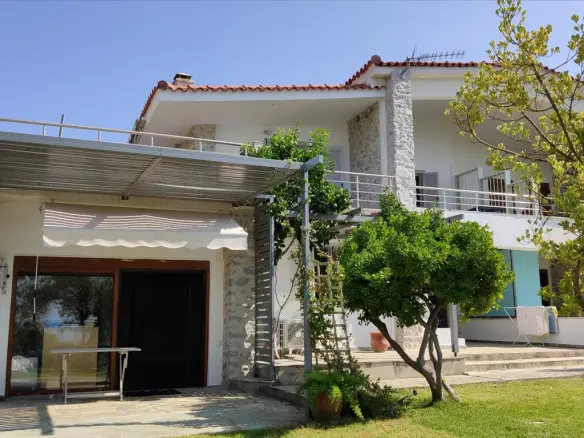 2-bedroom Detached House In Sithonia, Greece (130 M²)