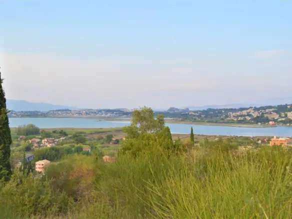 Land Of 5800 M² In Corfu