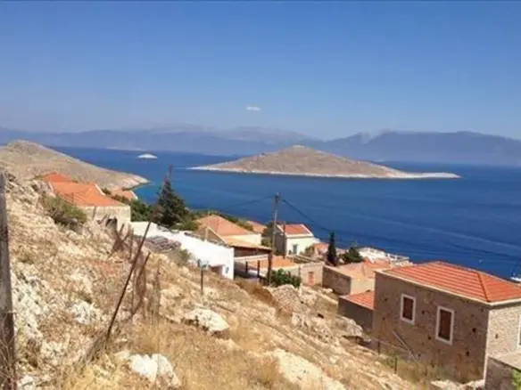 Land Of 1812 M² In The Dodecanese