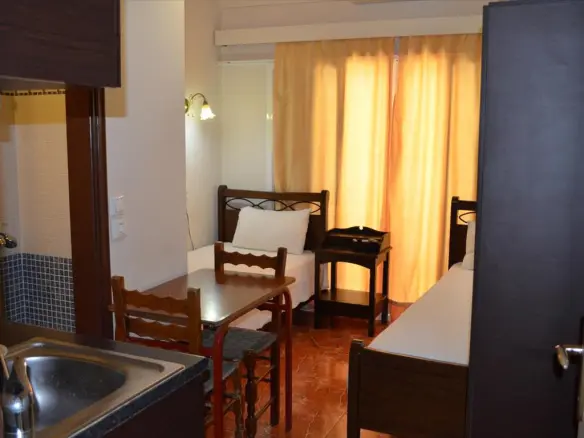 Hotel In Aidipsos, Greece (630 M²)