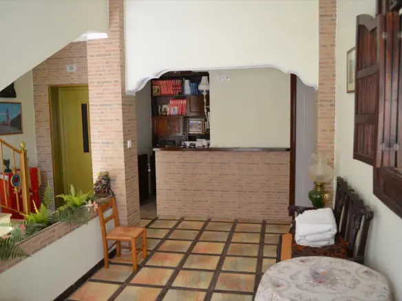 Hotel In Aidipsos, Greece (630 M²)