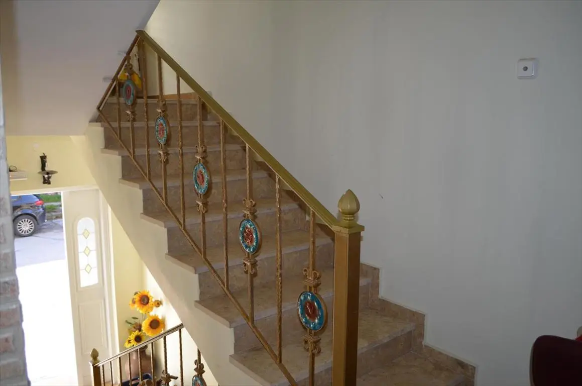 Hotel Of 630 M² With Island Features In Euboea