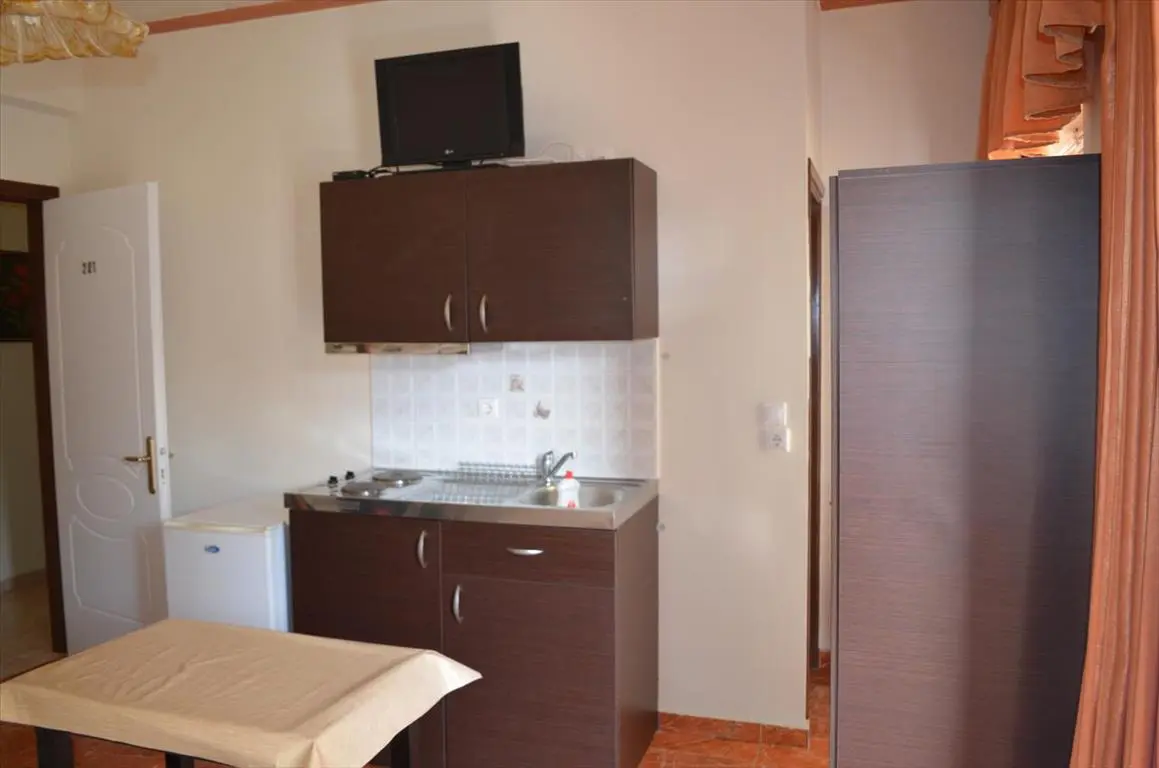 Hotel Of 630 M² With Island Features In Euboea